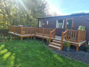 Fern Lodge Holiday Lets presents Kelly's Lodge